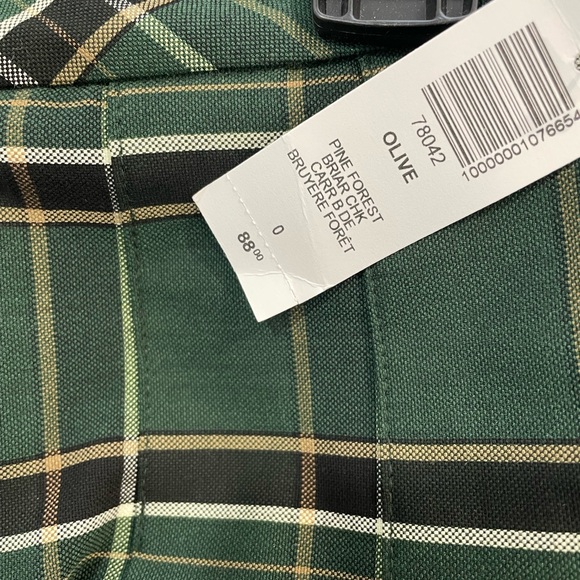 Aritzia NWT Plaid Skirt - Picture 4 of 4